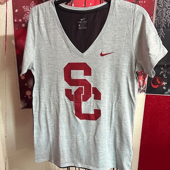 Nike Dri-FIT V-Neck Shirt in Gray and Red - Picture 2 of 4